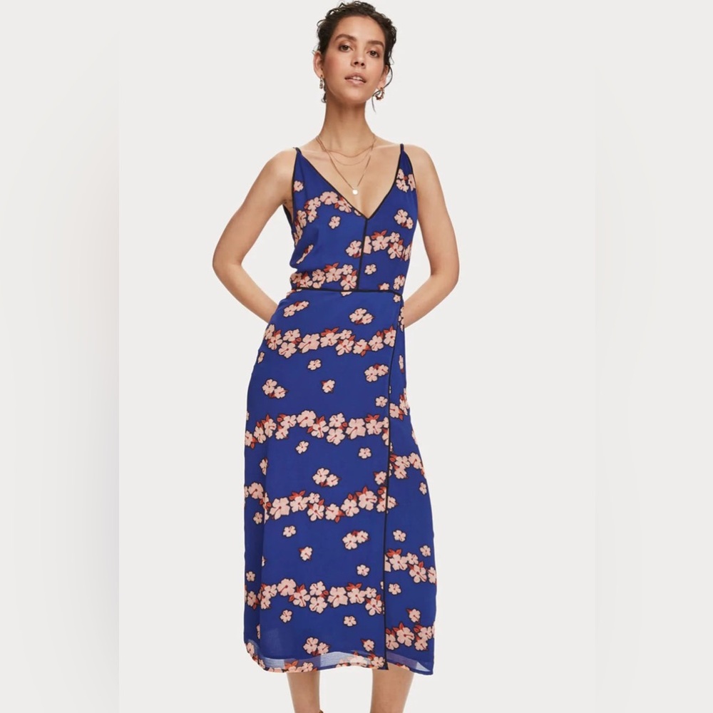 Scotch & Soda Floral Cottagecore Blue Midi Dress